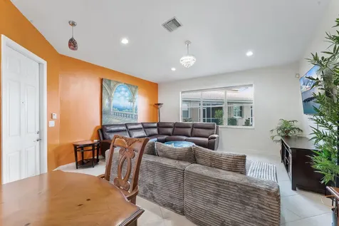 8541 Water Cay West Palm Beach FL 33411