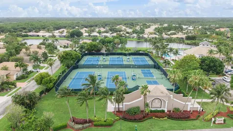 8541 Water Cay West Palm Beach FL 33411