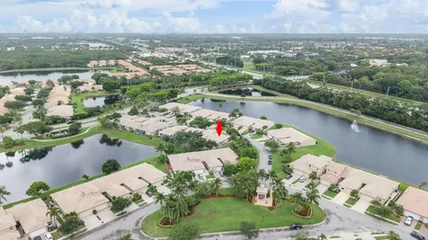 8541 Water Cay West Palm Beach FL 33411
