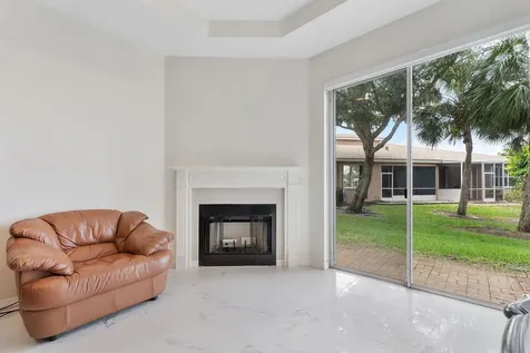 8541 Water Cay West Palm Beach FL 33411