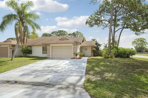 4617 SE Geneva Drive Stuart FL 34997