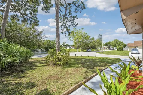 4617 SE Geneva Drive Stuart FL 34997