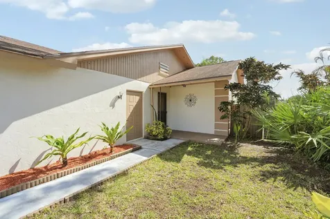 4617 SE Geneva Drive Stuart FL 34997
