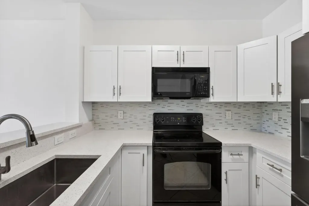 3557 Oleander Terrace Riviera Beach FL 33404