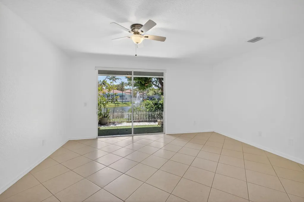 3557 Oleander Terrace Riviera Beach FL 33404
