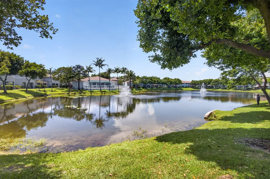 3557 Oleander Terrace Riviera Beach FL 33404