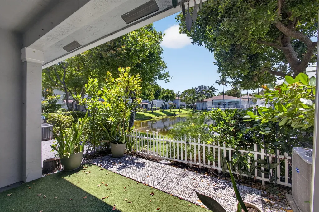 3557 Oleander Terrace Riviera Beach FL 33404