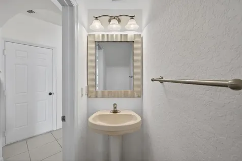 3557 Oleander Terrace Riviera Beach FL 33404