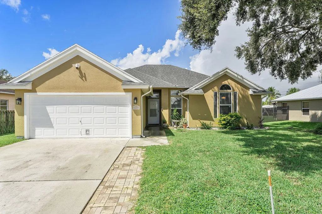 1622 SW Realty Street Port St Lucie FL 34987