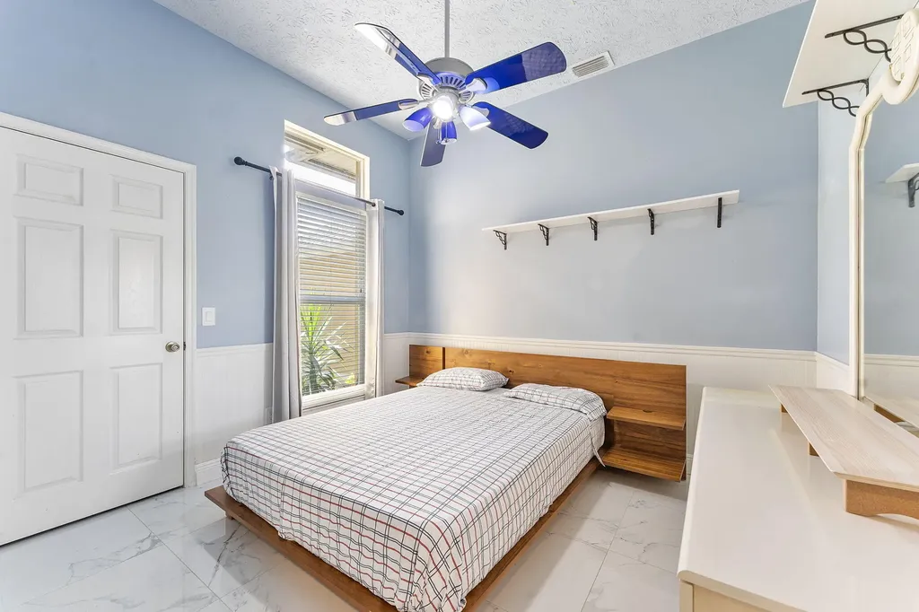 1622 SW Realty Street Port St Lucie FL 34987