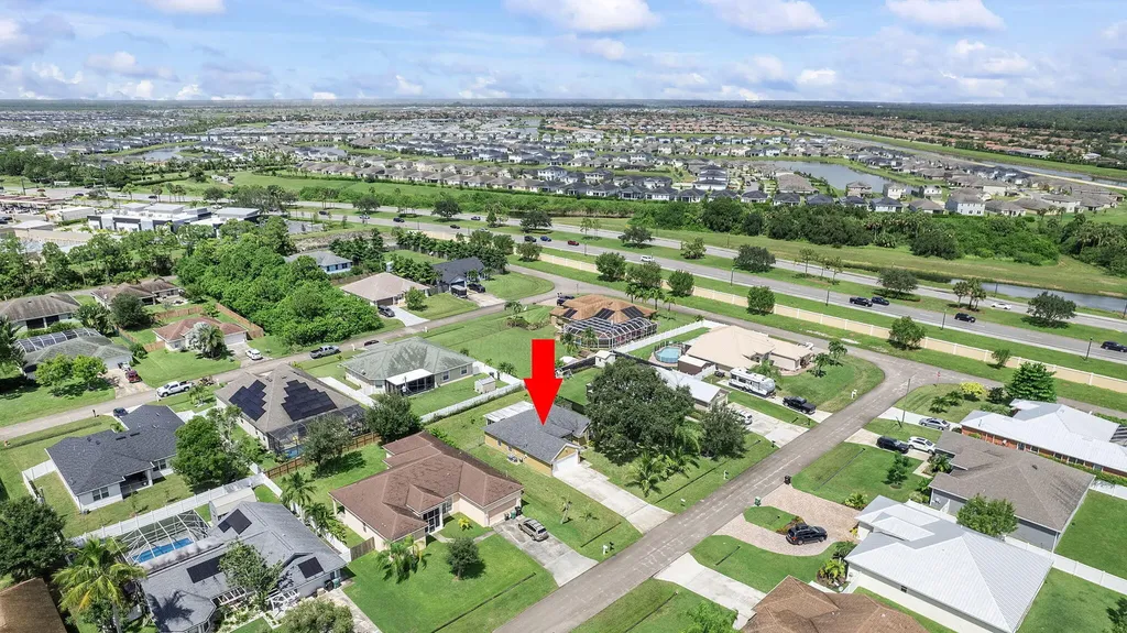 1622 SW Realty Street Port St Lucie FL 34987