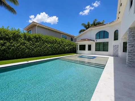 16849 Pierre Circle Delray Beach FL 33446