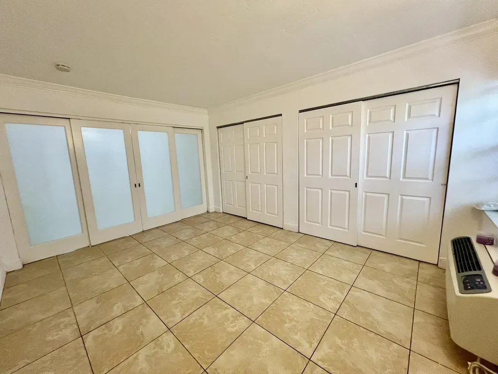 901 Meridian Avenue Miami Beach FL 33139