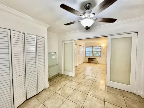 901 Meridian Avenue Miami Beach FL 33139