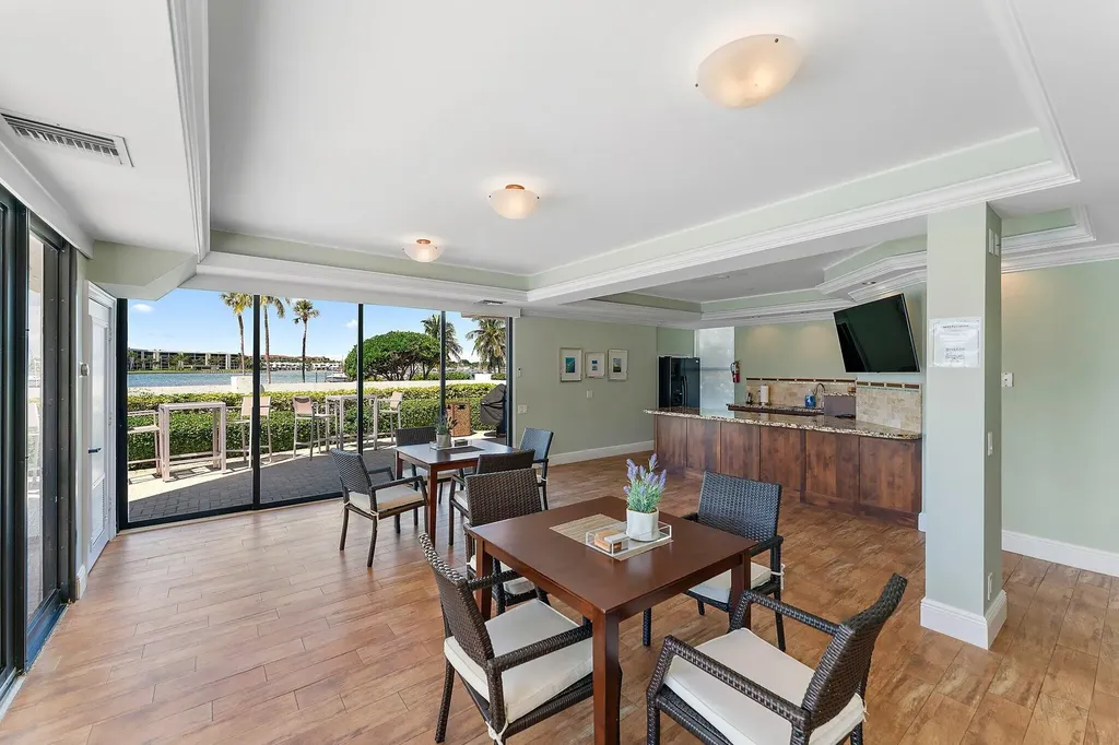 19900 Beach Road Jupiter FL 33469