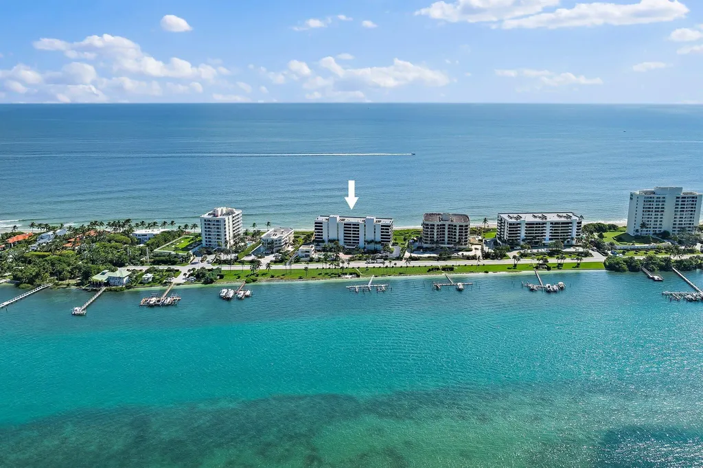 19900 Beach Road Jupiter FL 33469
