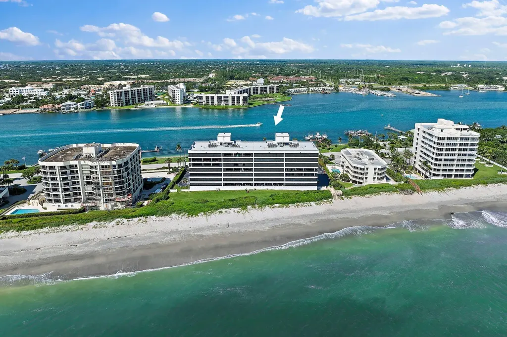 19900 Beach Road Jupiter FL 33469