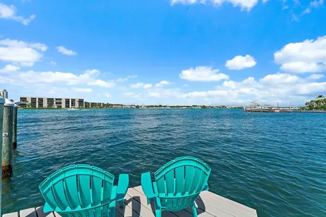 19900 Beach Road Jupiter FL 33469