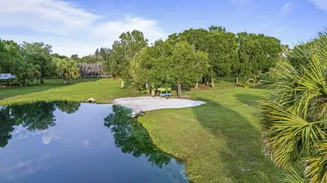 5250 21st Street SW Vero Beach FL 32968