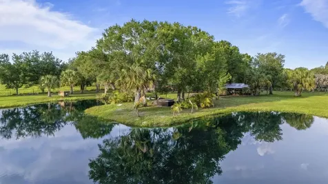 5250 21st Street SW Vero Beach FL 32968