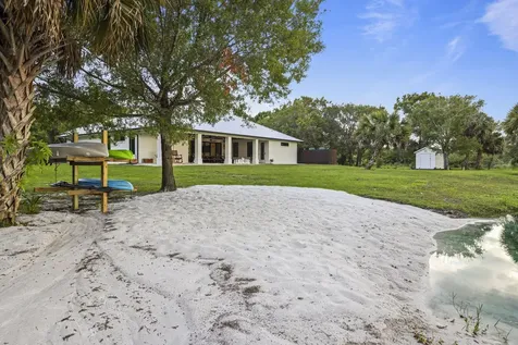 5250 21st Street SW Vero Beach FL 32968