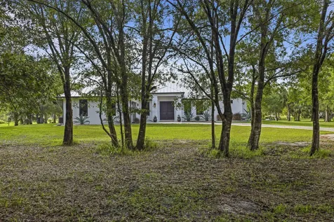 5250 21st Street SW Vero Beach FL 32968