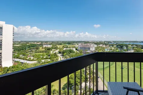 2000 Presidential Way West Palm Beach FL 33401