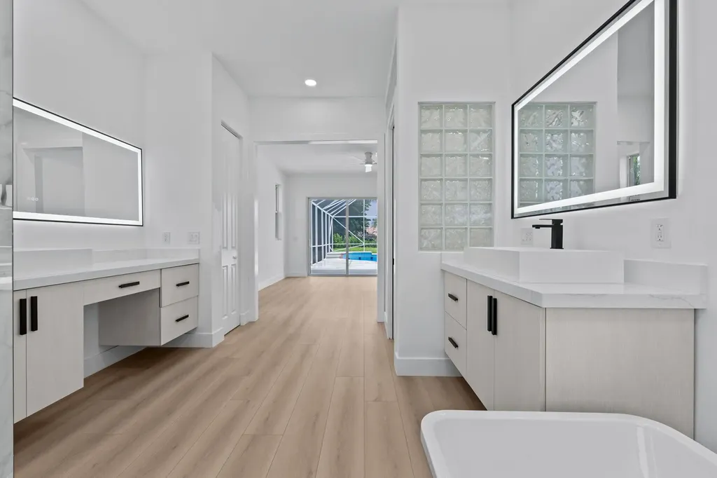 1688 Hull Court Wellington FL 33414