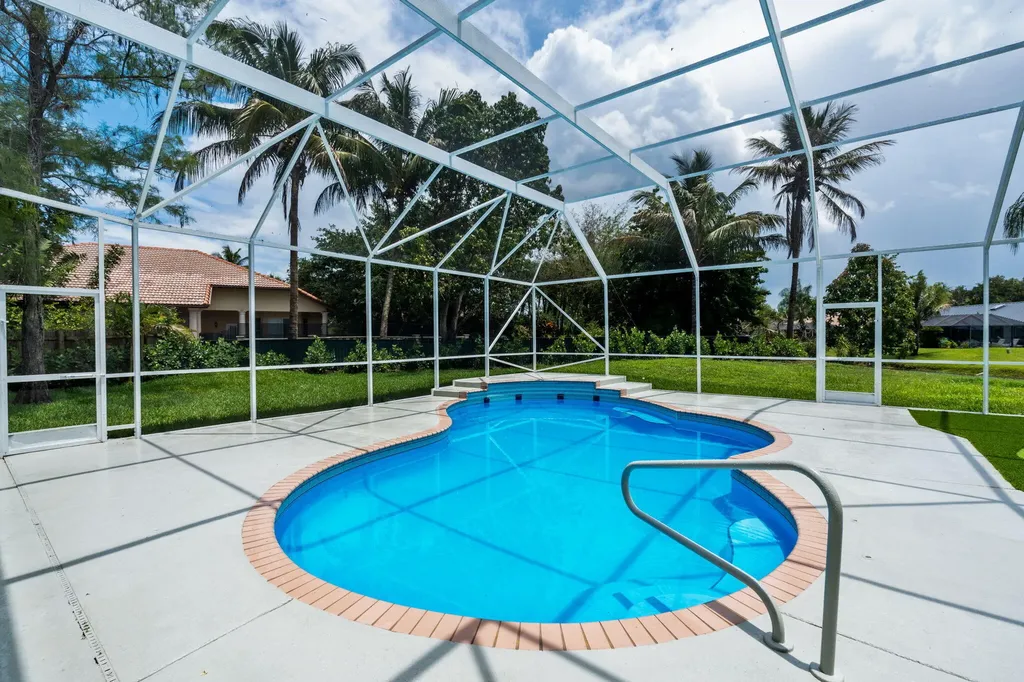 1688 Hull Court Wellington FL 33414