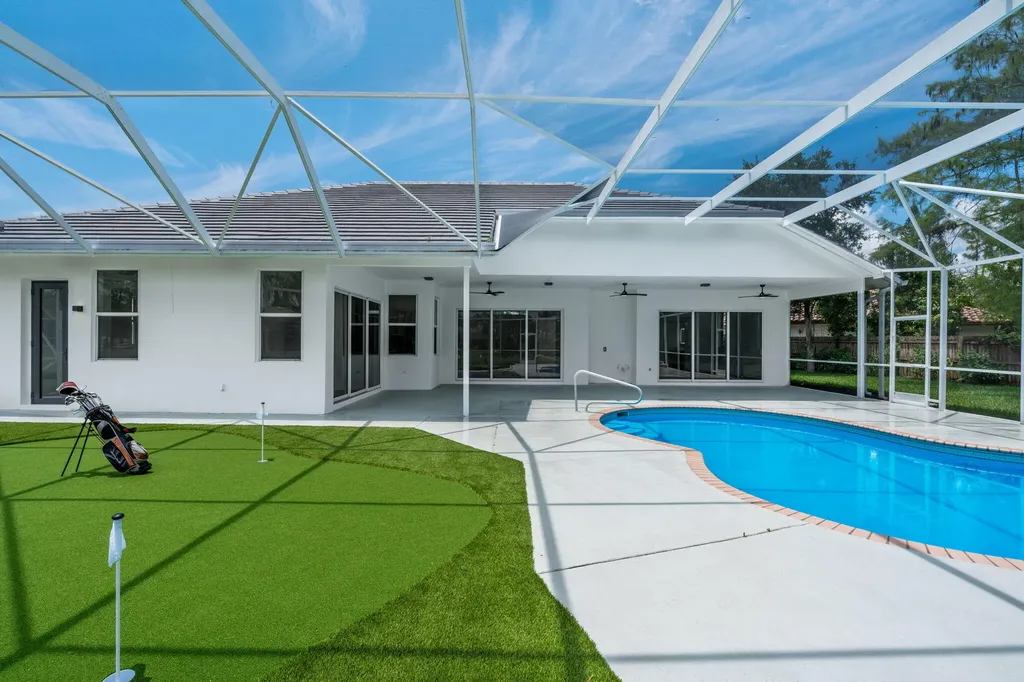 1688 Hull Court Wellington FL 33414