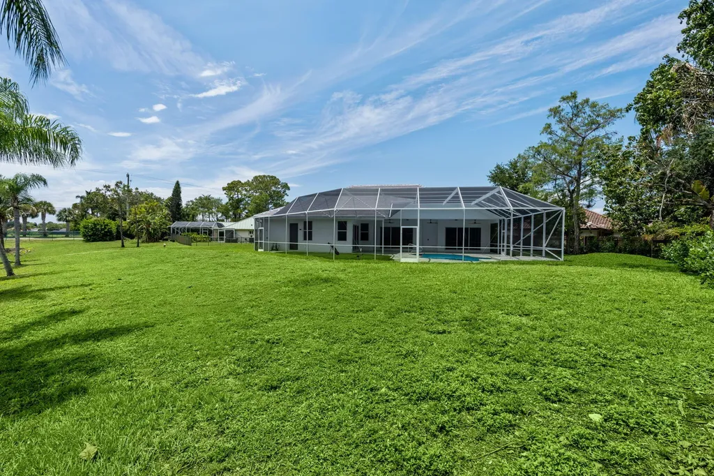 1688 Hull Court Wellington FL 33414