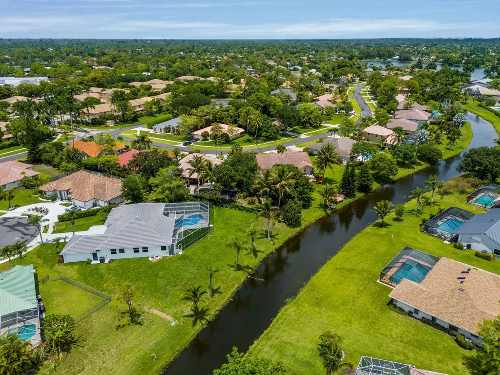 1688 Hull Court Wellington FL 33414
