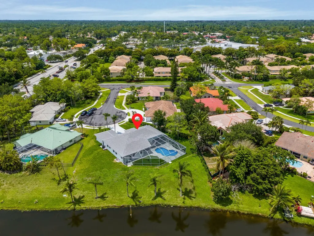 1688 Hull Court Wellington FL 33414