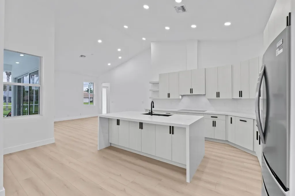 1688 Hull Court Wellington FL 33414