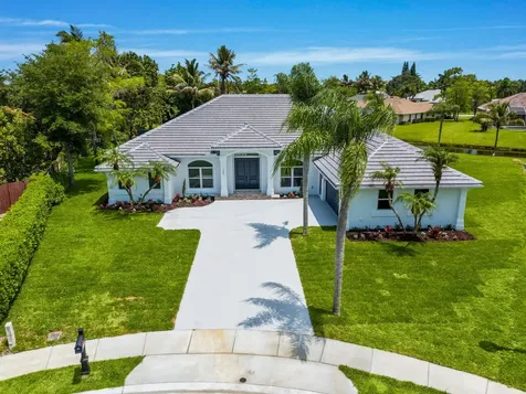1688 Hull Court Wellington FL 33414