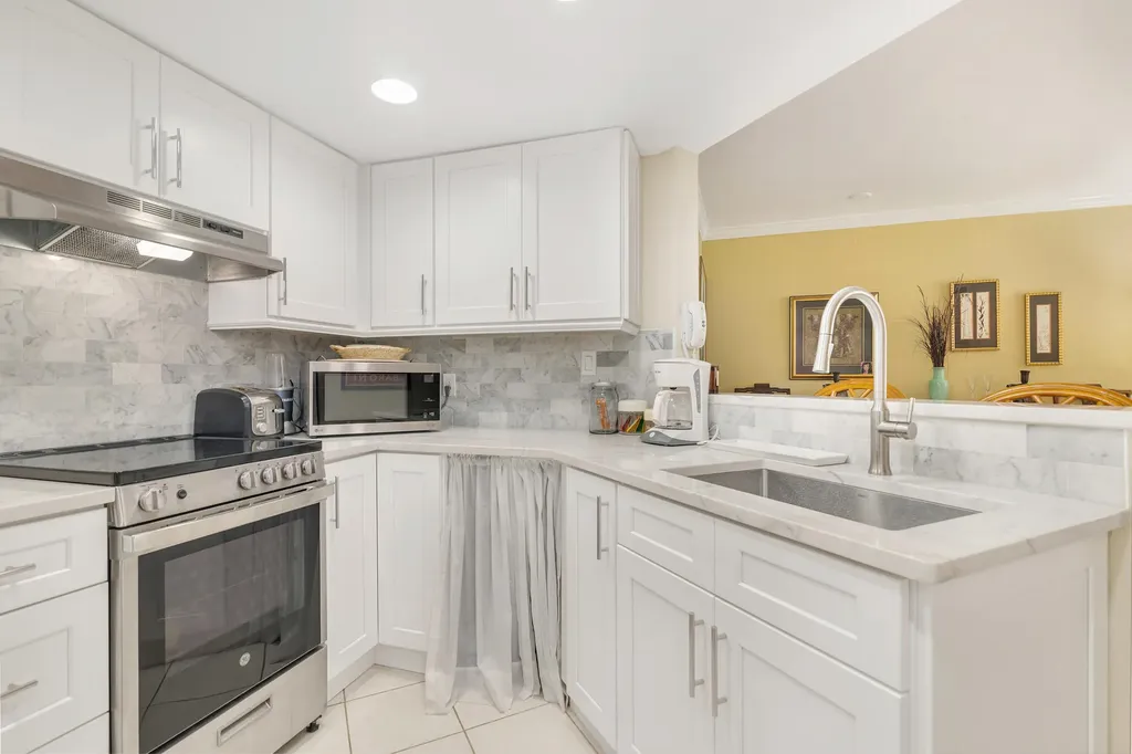 1801 N Flagler Drive West Palm Beach FL 33407