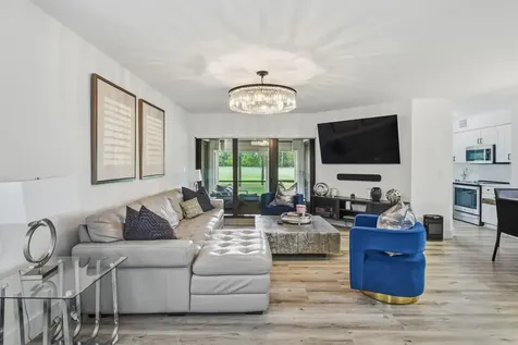17372 Boca Club Boulevard Boca Raton FL 33487