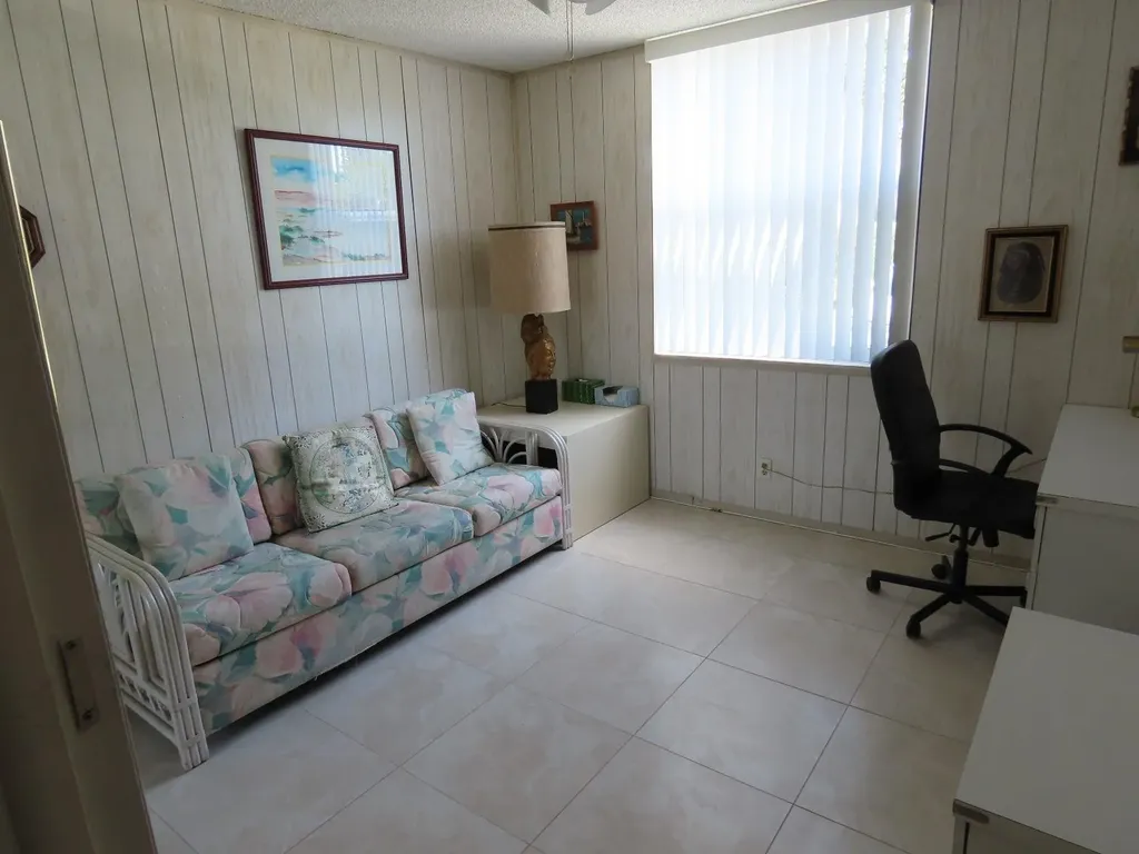 17 Willowbrook Lane Delray Beach FL 33446