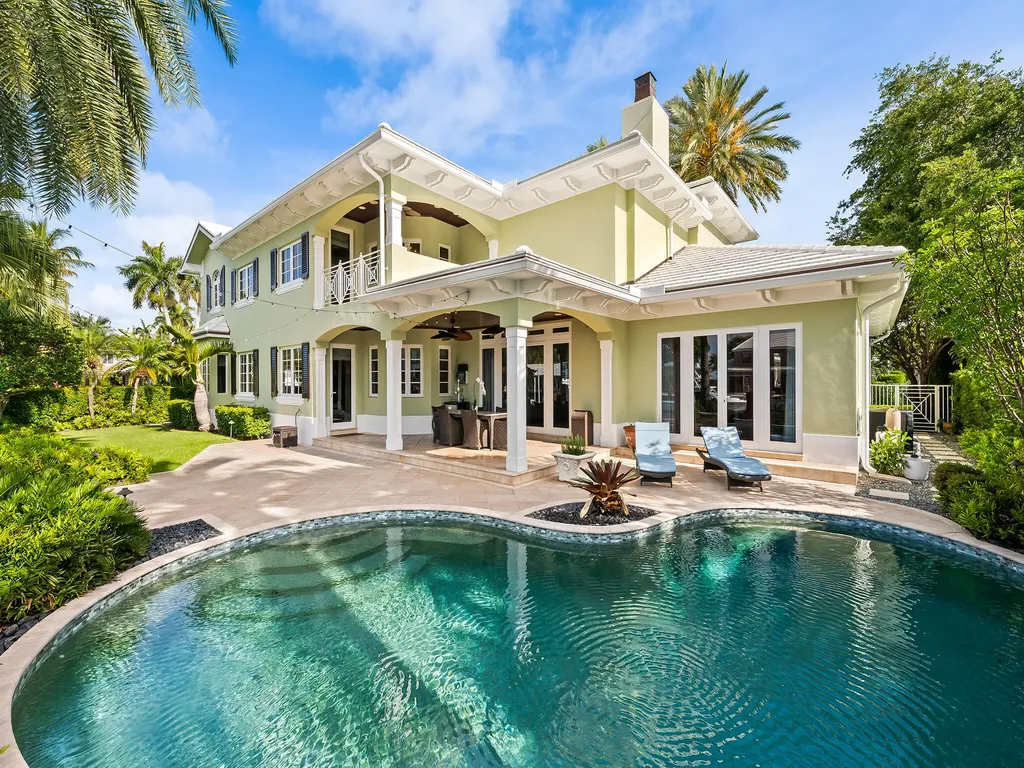 2856 NE 25th Street Fort Lauderdale FL 33305