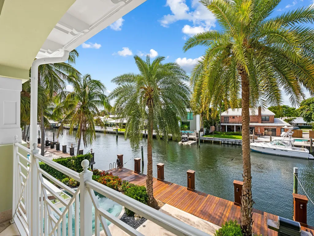 2856 NE 25th Street Fort Lauderdale FL 33305