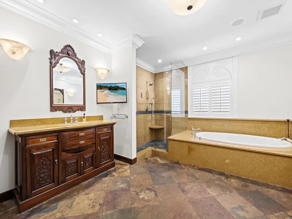 2856 NE 25th Street Fort Lauderdale FL 33305