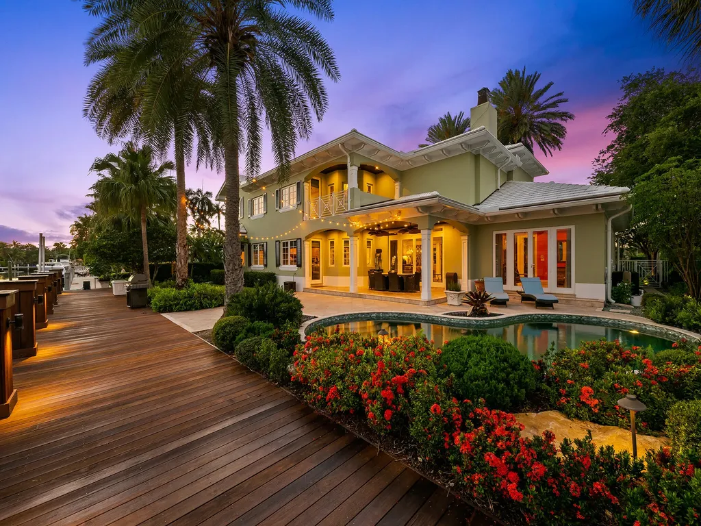 2856 NE 25th Street Fort Lauderdale FL 33305