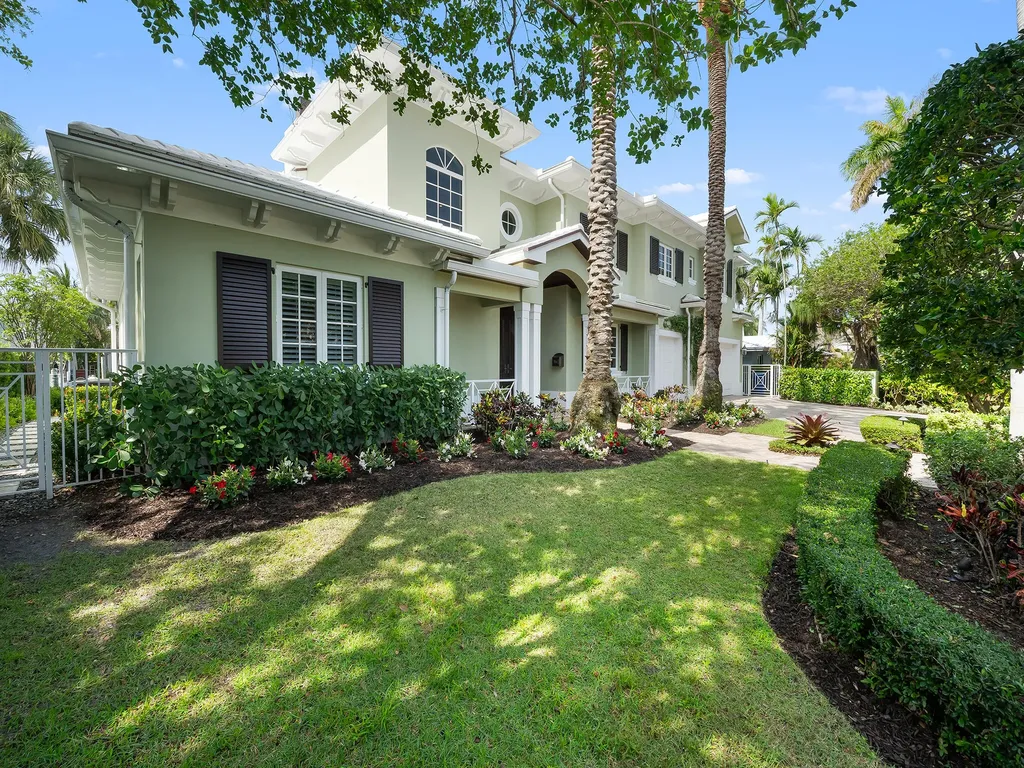 2856 NE 25th Street Fort Lauderdale FL 33305