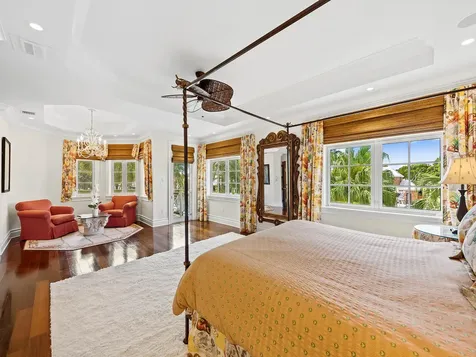 2856 NE 25th Street Fort Lauderdale FL 33305
