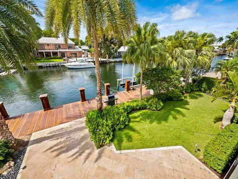 2856 NE 25th Street Fort Lauderdale FL 33305