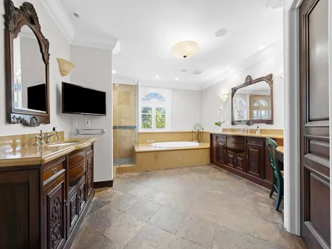 2856 NE 25th Street Fort Lauderdale FL 33305
