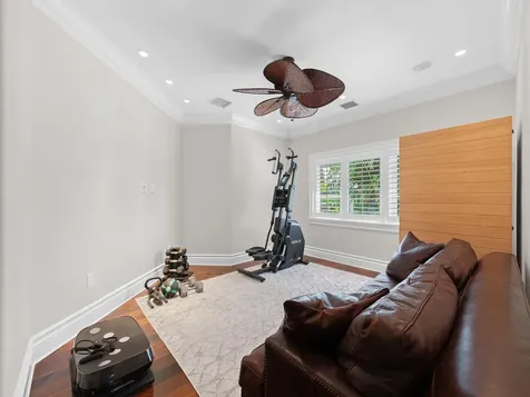 2856 NE 25th Street Fort Lauderdale FL 33305