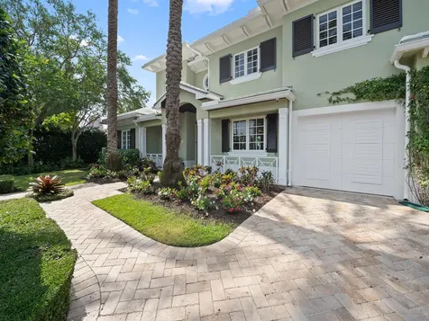 2856 NE 25th Street Fort Lauderdale FL 33305