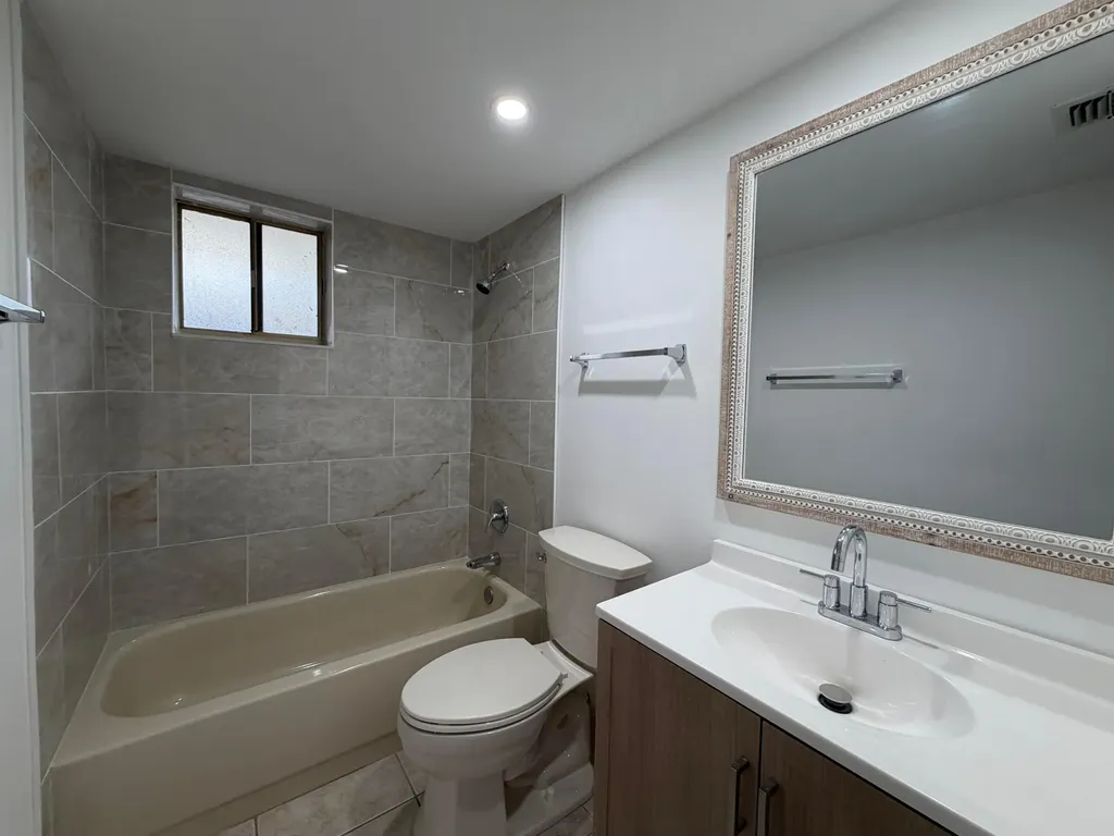 5220 Las Verdes Circle Delray Beach FL 33484