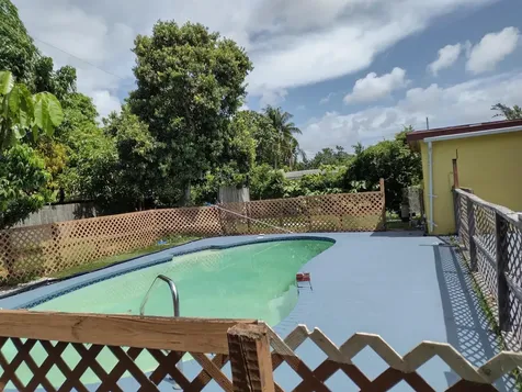 5911 Barbados Way E West Palm Beach FL 33407